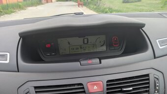 Citroën C4 Grand Picasso 7míst, 1.6 HDi, 2011, tažné - 10