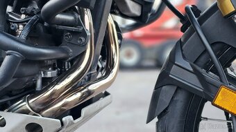 Honda Africa Twin 1000 ABS DCT r.v. 2017 - 10