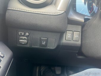 Toyota Rav4, 2.0 benzín, 4x4, perfektní stav - 10