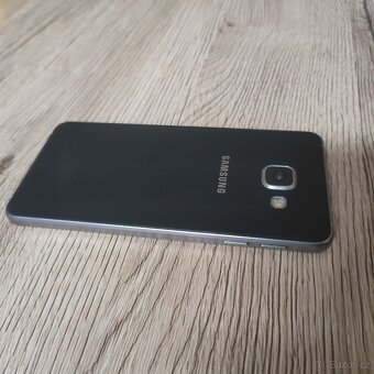 Samsung Galaxy A3 (2016)-4,7" Super AMOLED /LTE,GPS - 10