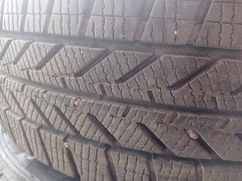 205/65 r16 C zimní 107/105T - 10
