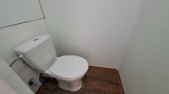 Pronájem bytu 1+1 ve 3.patře v ulici Školní pěšina,Chomutov - 10