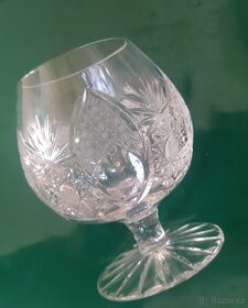 Broušené sklo - vázy, skleničky, popelník - 10