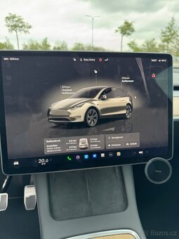 Tesla Model Y LR 2022 - 10