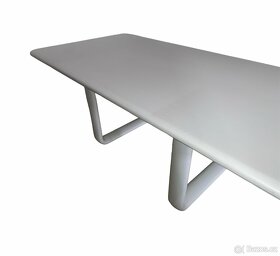 ROSENTHAL bílý psací stůl, jasan - masiv, PC 120 tis. Kč - 10
