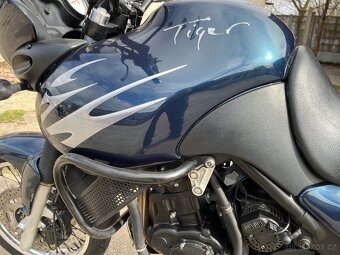 Triumph Tiger 885i,Servisní knížka -snížený podvozek - 10