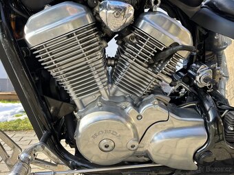 Honda VT 600 Shadow (najeto 10 tkm) - 10