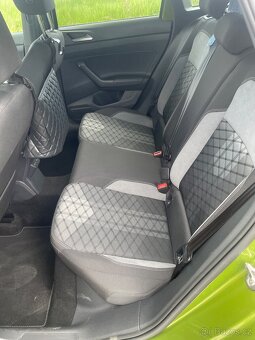 VW Taigo - 10