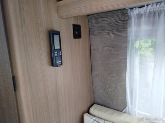 Prodám karavan Bürstner 395 Premio - 10