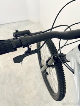 Horské kolo 29” Rock Machine Blizz 30 (L) – výborný stav - 10