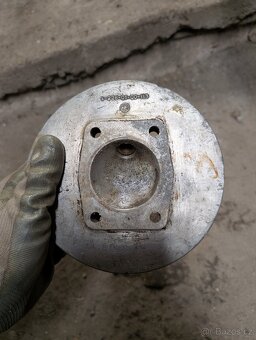 Hlava válce Jawa - 10