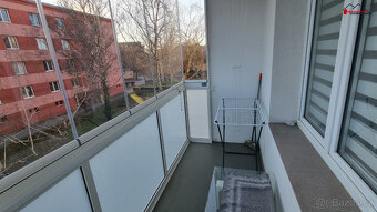 OV 2+1,po rekonstr.,zděný,balkón,3.NP/5,56 m2,k pronájmu - 10