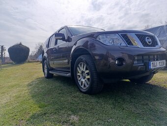 Nissan pathfinder 3.0 4X4 170kw - 10