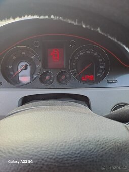VW Passat B6 2.0 TDI 103kW — na náhradní díly, jen jako cele - 10