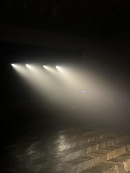 Shehds mini 7R 230w otočné hlavy - 10