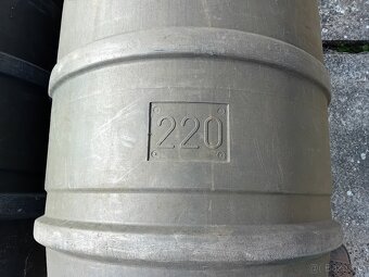plastové barely 220 litrů - 10