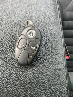 Volkswagen Passat B7 2.0 tdi, 103kW - 10