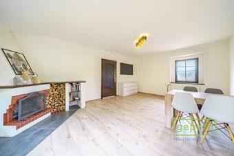 Celá přístavba domu. Byt 3+1 (celkem 72,5m²) + víceúčelová m - 10