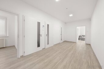 Prodej RD 4+1 (243m2), pozemek 907m2, Kuřim, Tišnovská - 10