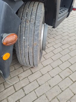 Iveco kontejner, 12t. 6 válec - 10