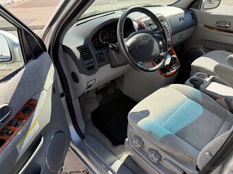 Kia Carnival 2,9Crdi 106kW r.v.2006 6míst - 10