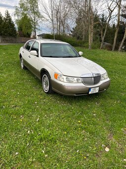Lincoln Town car 4.6 V8 automat - 10