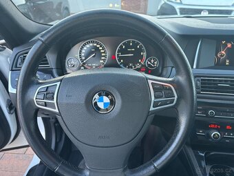 BMW 520 xDrive AT - 10