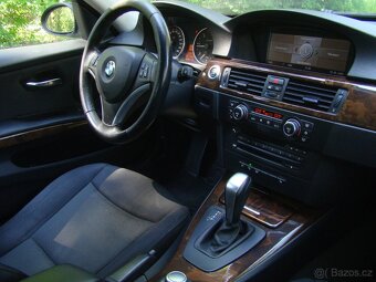 BMW Řada 3 320d EL.ŠÍBR XENONY AUTOMAT - 10