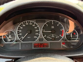 BMW E46 320d Touring Facelift 110 kW M47 - 10