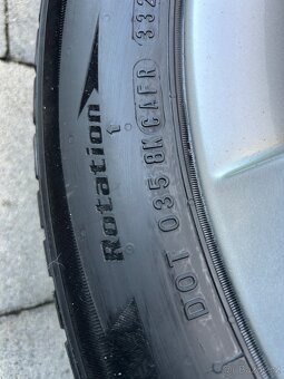 Škoda zimní sada 205/55/16 Nexen 8mm Jako nová - 10
