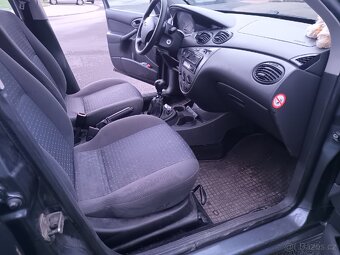 Ford Focus MK1 1.8 TDCi 74kW - 10