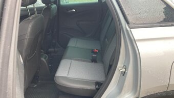 Opel Crossland (X) - 10
