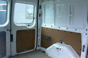 Ford Transit Tourneo 2.2TDCi -2013 -3 místa - 10