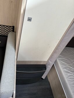 Karavan Sterckeman, rv.19, - 10