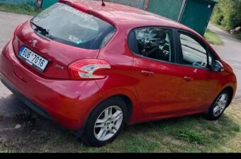 Prodám Peugeot 208 - 10