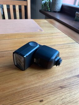 Nikon D5000 - 18-105 AF-S DX VR - 10