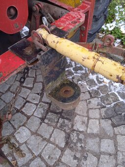 Traktor rs 09 / eres / nosic naradi rs 09 - 10