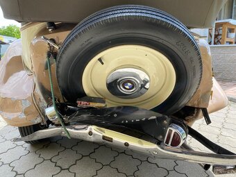 BMW - 10