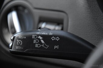 Volkswagen Polo 1.4 16V COMFORTLINE AUTOMAT,DKLIMA,TEMP,NAVI - 10