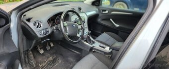 Ford Mondeo - 10