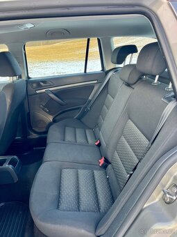 Škoda Octavia Combi 1,6, 75 kW - 10