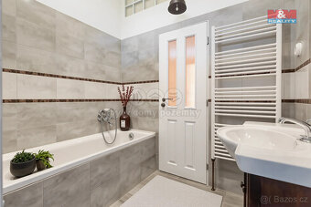 Prodej bytu 2+1, 85 m², Český Těšín, ul. Ostravská - 10