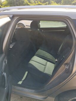 Peugeot 407 sw - 10