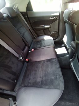 Honda Civic 2.2 i-ctdi - 10