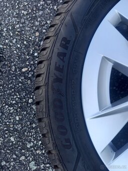 Zimní NOVÝ komplet Škoda Octavia IV+ 205/55R17 GoodYear - 10