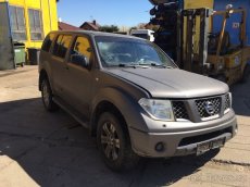 Nissan Pathfinder 2.5 Dci - 10