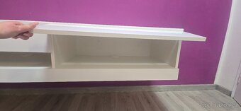 Prodám televizní stolek/skříňku - 10