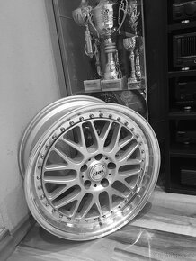 Dvoudílné Rial Daytona Race 8,5 + 9,5 et 30 5x112mm - 10