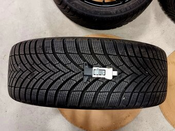 zimní alu RIAL Astorga 8x19" 5x112 ET39 s pneu 245/40 R19 - 10