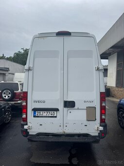 Iveco 50c15 tupláky 11/2012 poníženo do 3,5t - 10